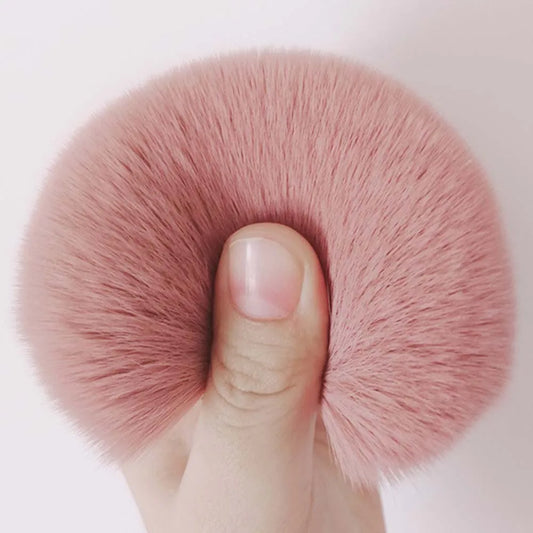 Fluffy Powder & Blush Brushes