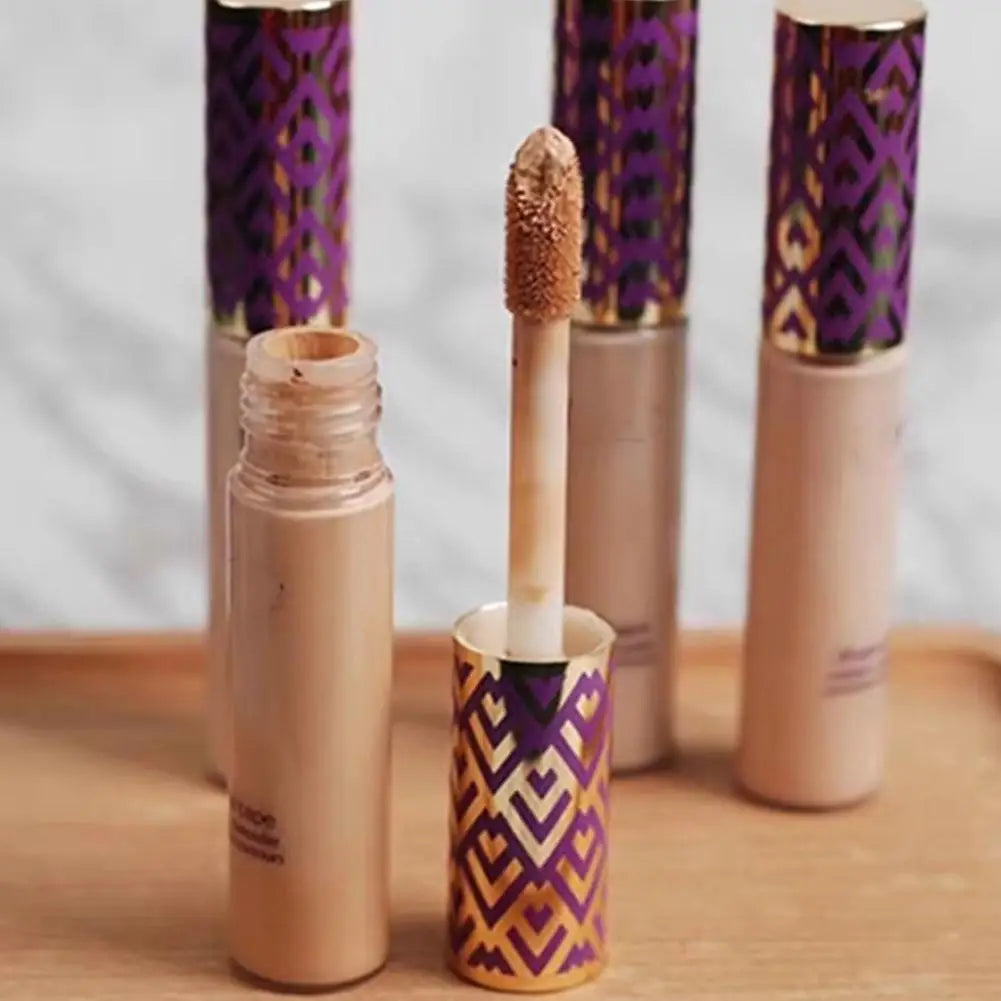 Liquid Concealer & Foundation