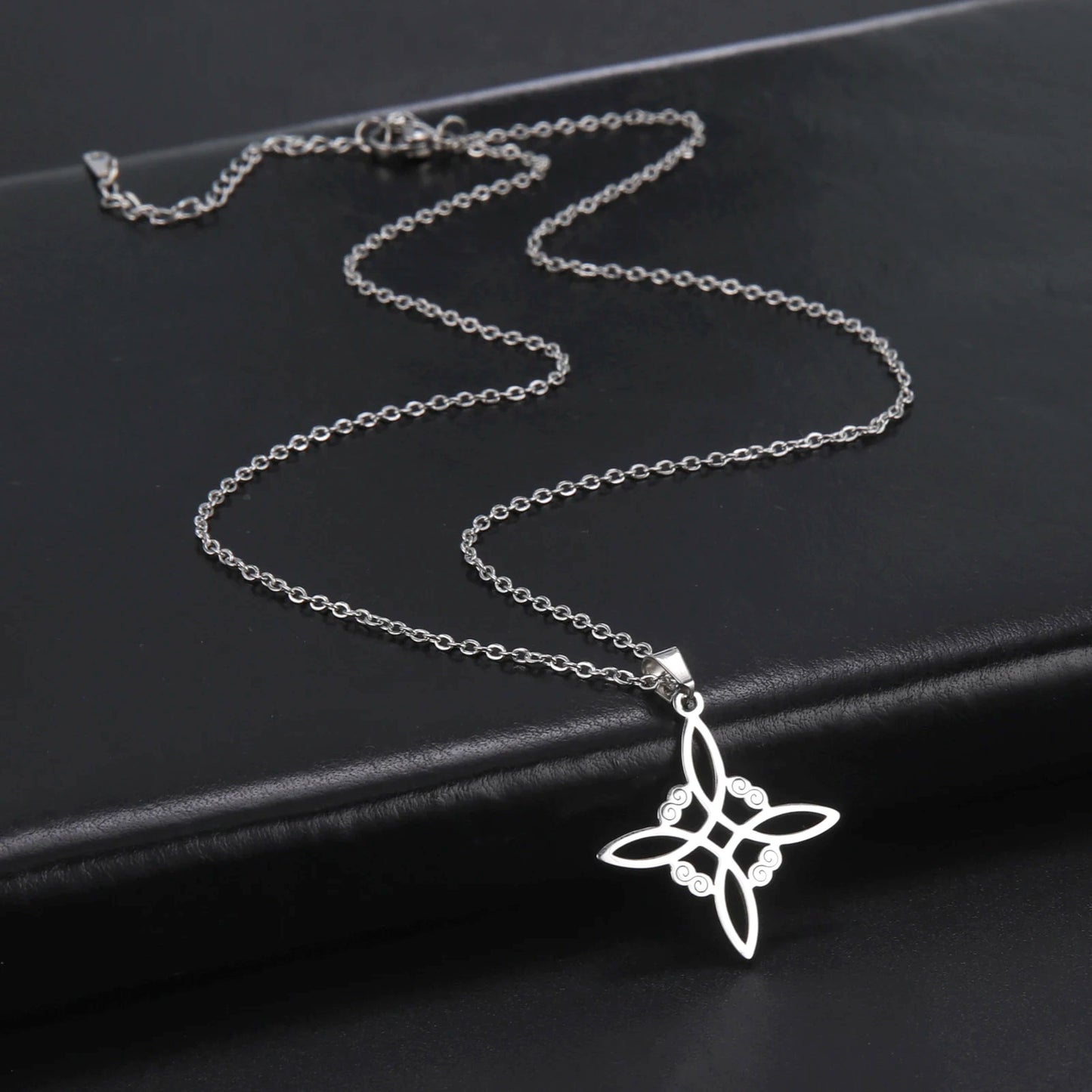 Skyrim Wicca Witch Knot Necklace – Stainless Steel Choker, Vintage Amulet Jewelry for Women