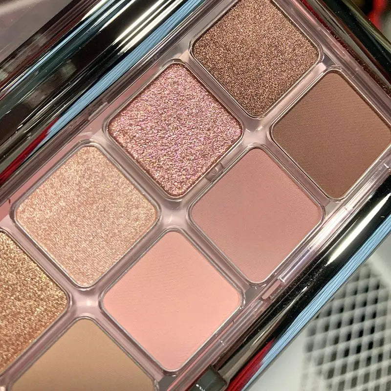 Eyeshadow Palette – Matte & Pearl Shades