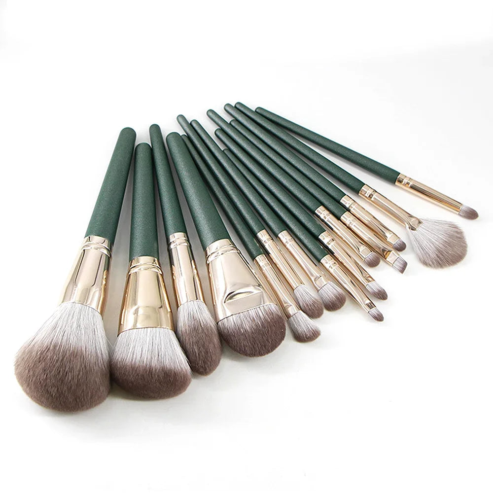 Makeup Brush Set – Soft Fluffy Brushes for Powder, Eyeshadow, Foundation & Blush 14pcs