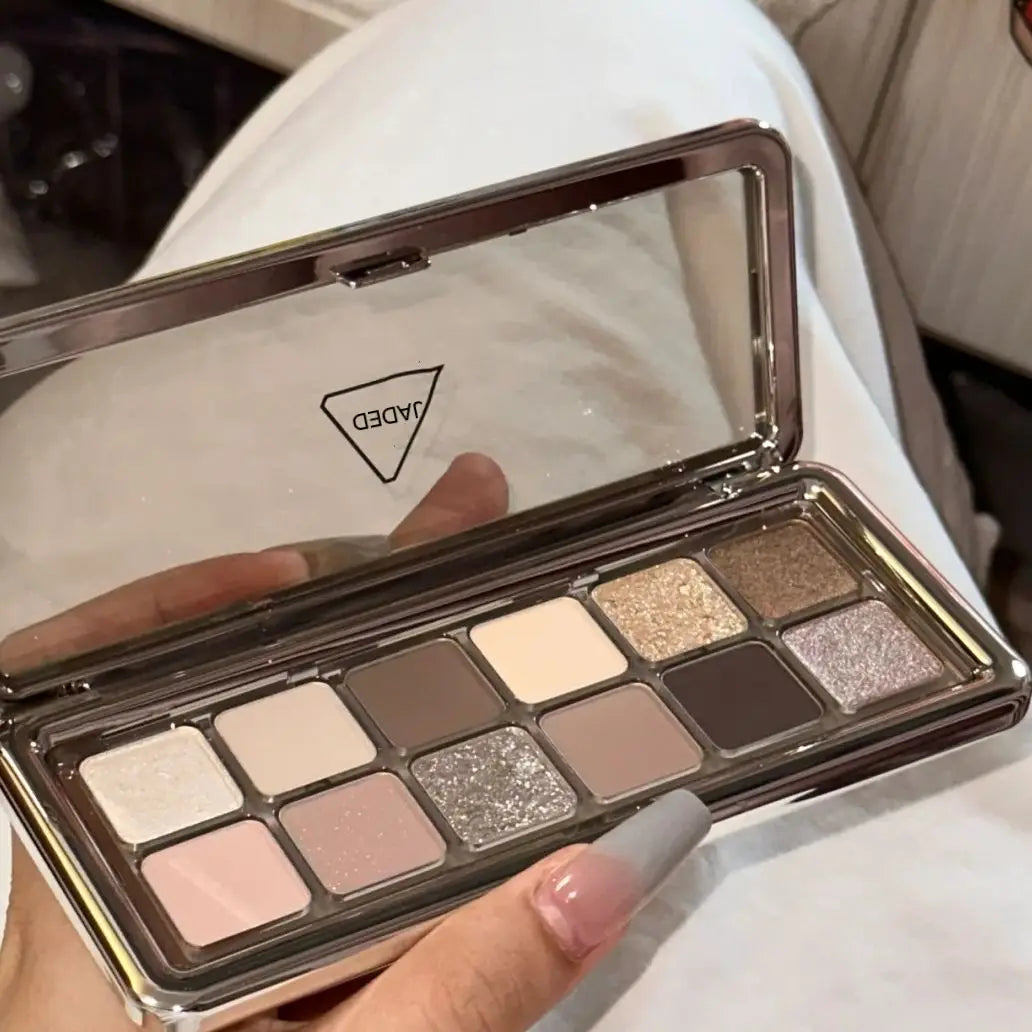 Eyeshadow Palette – Matte & Pearl Shades
